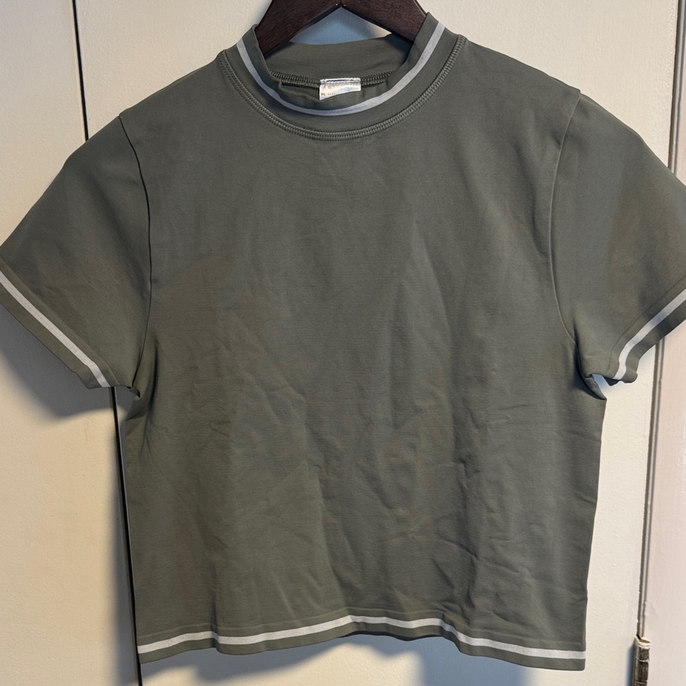 NWOT Gymshark Contrast Seamless Tee